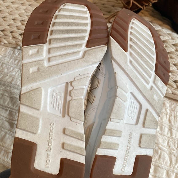 New balance sneakers - Picture 6 of 6